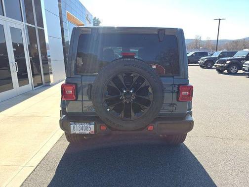 2025 Jeep Wrangler 4xe Sahara