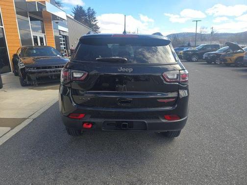 2022 Jeep Compass Trailhawk