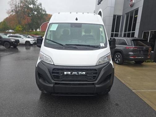 2025 RAM ProMaster 2500 Tradesman
