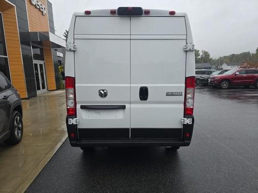 2025 RAM ProMaster 2500 Tradesman