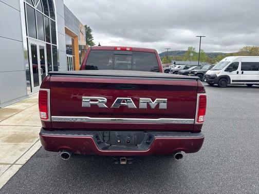 Delmonico Red Pearlcoat 2017 RAM 1500 Longhorn