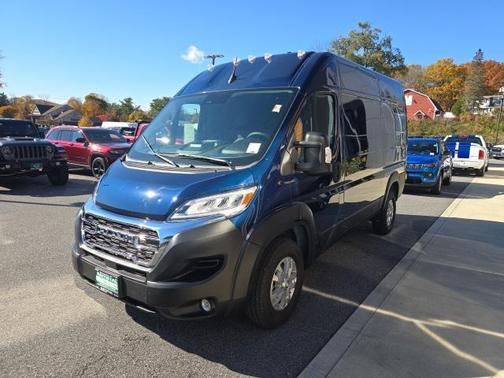 2025 RAM ProMaster 1500 Base