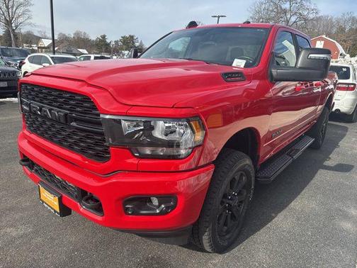 2024 RAM 2500 Big Horn Crew Cab 4x4 6'4' Box