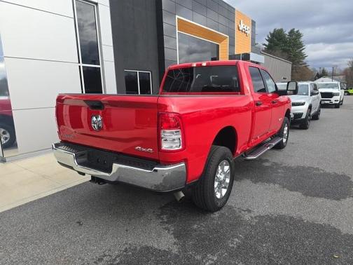 2024 RAM 2500 Big Horn Crew Cab 4x4 6'4' Box
