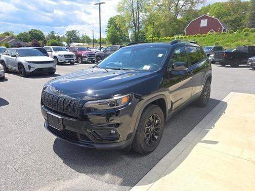 2023 Jeep Cherokee Altitude