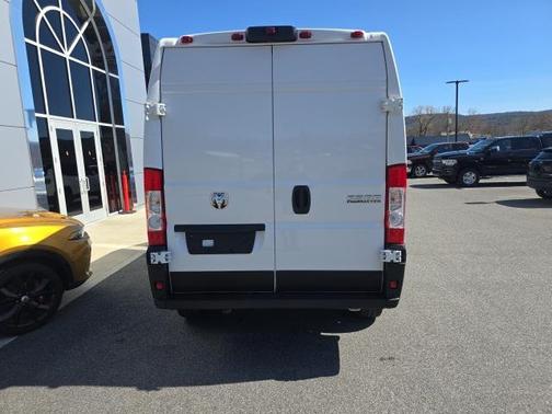 2025 RAM ProMaster 2500 Tradesman