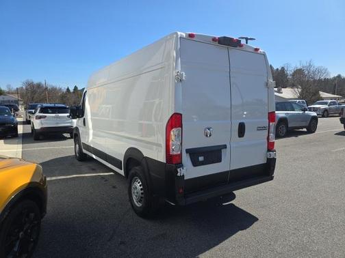 2025 RAM ProMaster 2500 Tradesman