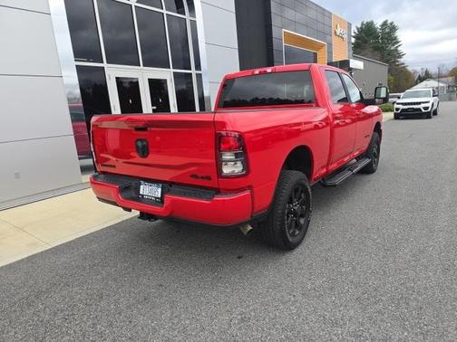 2024 RAM 2500 Big Horn Crew Cab 4x4 6'4' Box