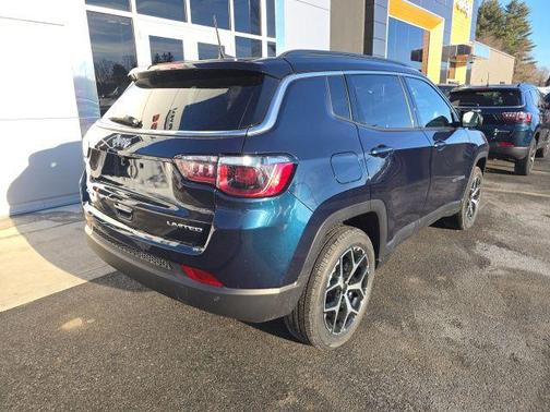 Fathom Blue Pearl Coat 2026 Jeep Compass Limited