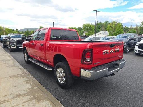 Flame Red Clearcoat 2026 RAM 2500 Big Horn Crew Cab 4x4 6'4' Box