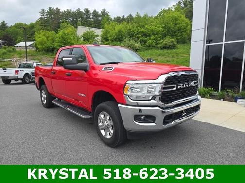2024 RAM 2500 Big Horn Crew Cab 4x4 6'4' Box