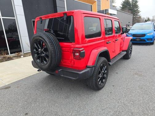 2025 Jeep Wrangler 4xe Sahara