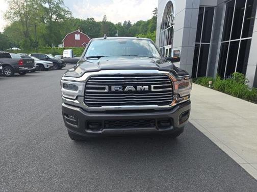 2024 RAM 2500 Laramie Crew Cab 4x4 6'4' Box
