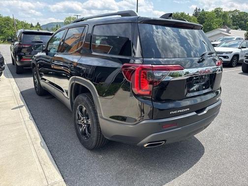 2020 GMC Acadia AWD AT4