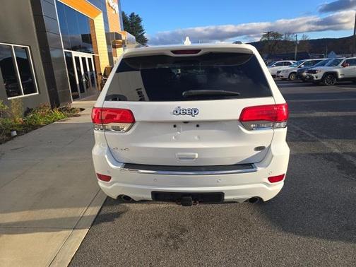 2020 Jeep Grand Cherokee Overland