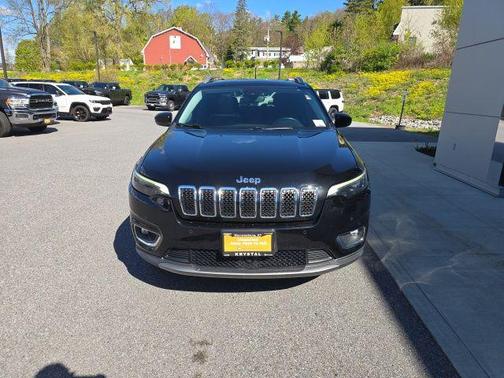 Diamond Black Crystal Pearlcoat 2021 Jeep Cherokee Limited