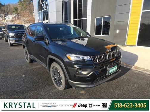 Diamond Black Crystal Pearlcoat 2026 Jeep Compass Latitude