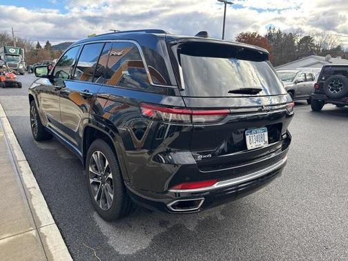 2023 Jeep Grand Cherokee Overland