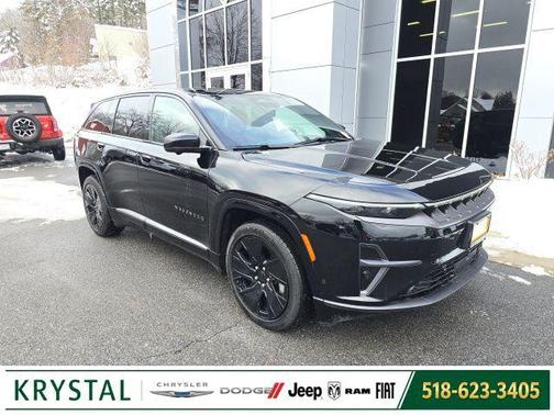 Diamond Black Crystal Pearlcoat 2025 Jeep Wagoneer S Launch Edition