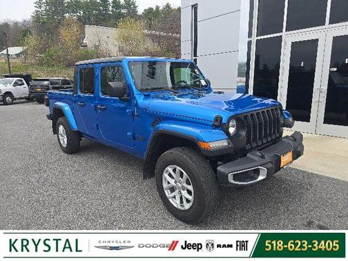 Hydro Blue Pearlcoat 2023 Jeep Gladiator Sport S