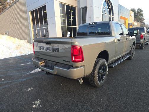 2026 RAM 3500 Big Horn Crew Cab 4x4 6'4' Box
