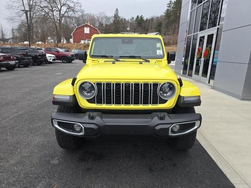 2024 Jeep Wrangler 4-Door Sahara 4x4