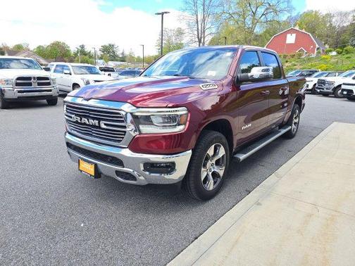 Delmonico Red Pearlcoat 2023 RAM 1500 Laramie