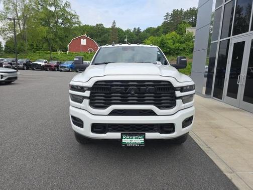 2025 RAM 2500 Big Horn Crew Cab 4x4 6'4' Box