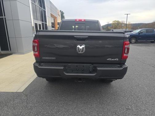 2023 RAM 2500 Big Horn Crew Cab 4x4 6'4' Box