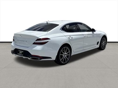 2026 Genesis G70 2.5T RWD