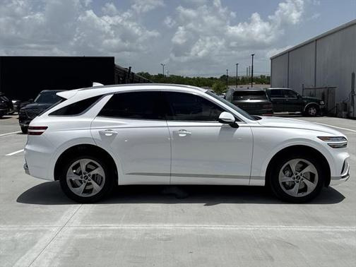 2026 Genesis GV70 2.5T