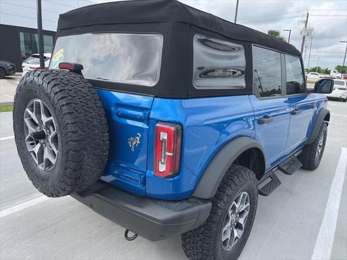 2023 Ford Bronco Badlands