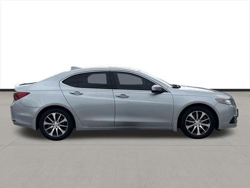 2017 Acura TLX w/Technology Package