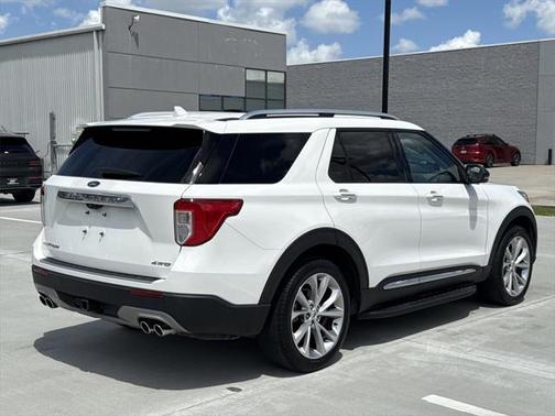 2021 Ford Explorer Platinum