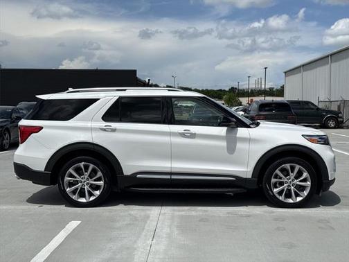 2021 Ford Explorer Platinum