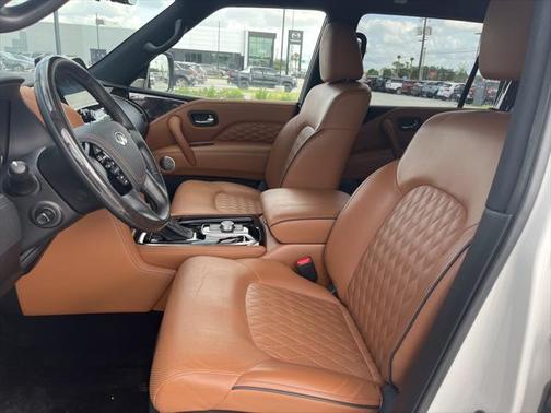 2024 INFINITI QX80 SENSORY AWD