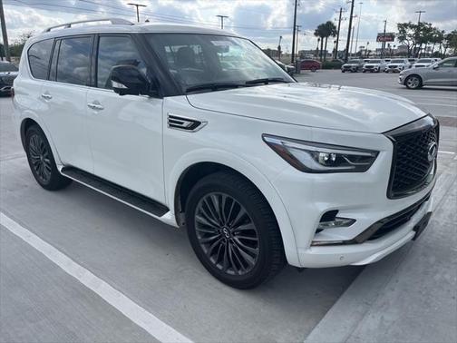 2024 INFINITI QX80 SENSORY AWD