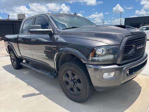 2018 RAM 2500 Laramie Crew Cab 4x4 6'4' Box