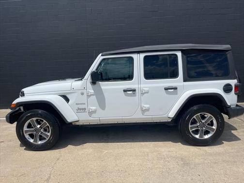 2023 Jeep Wrangler 4-Door Sahara 4x4