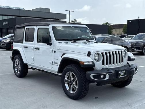 2023 Jeep Wrangler 4-Door Sahara 4x4