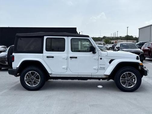 2023 Jeep Wrangler 4-Door Sahara 4x4