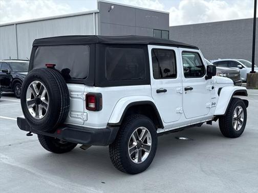 2023 Jeep Wrangler 4-Door Sahara 4x4