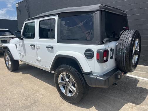2023 Jeep Wrangler 4-Door Sahara 4x4