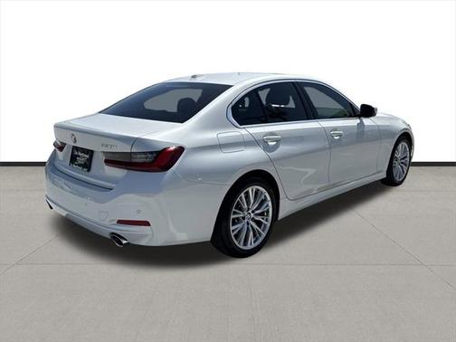 2024 BMW 330 i