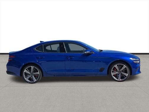 2025 Genesis G70 3.3T RWD Sport Advanced