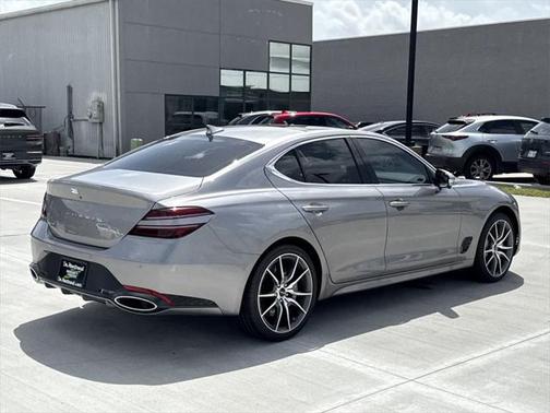 2026 Genesis G70 2.5T RWD Prestige