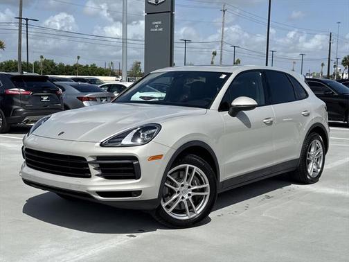 2021 Porsche Cayenne Base