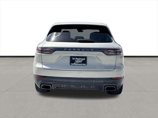 2021 Porsche Cayenne Base