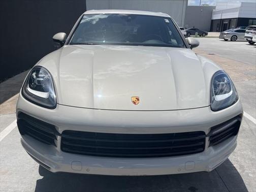 2021 Porsche Cayenne Base