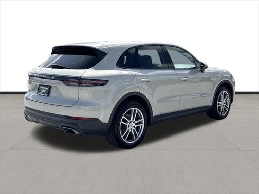 2021 Porsche Cayenne Base